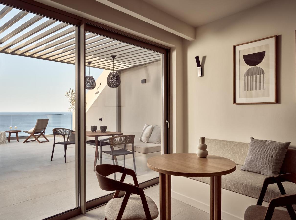 Yoma Cove Suites Volímai Extérieur photo